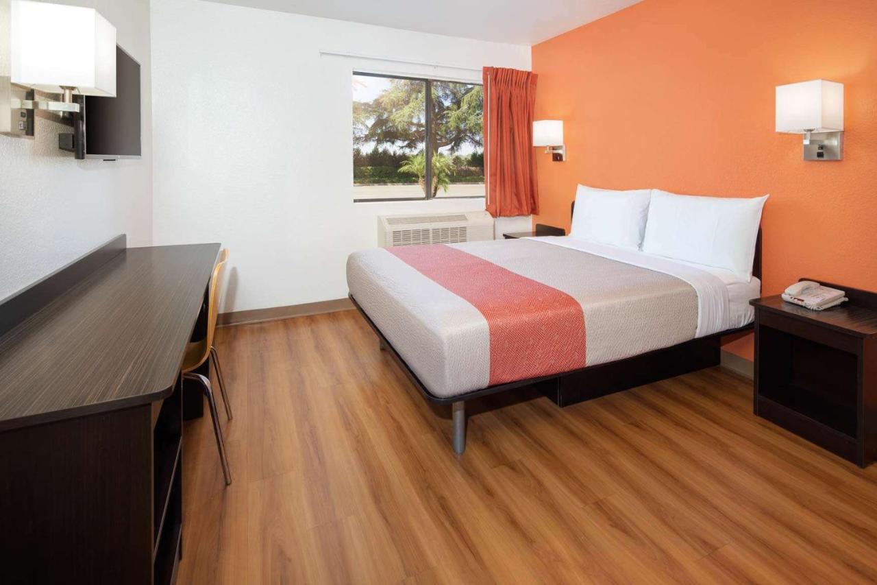 Motel 6-Arcadia, Ca - Los Angeles - Pasadena Area Экстерьер фото