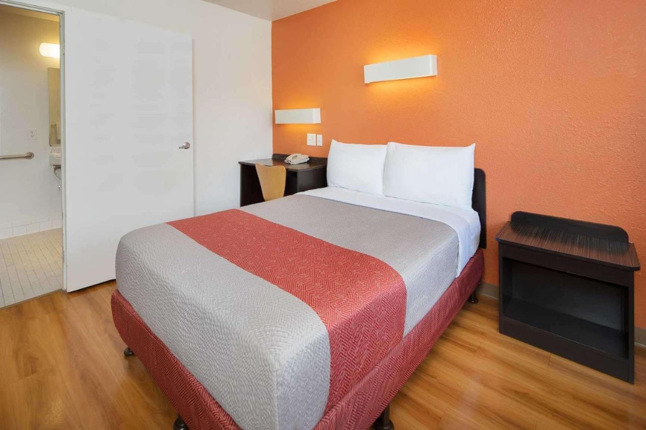 Motel 6-Arcadia, Ca - Los Angeles - Pasadena Area Экстерьер фото