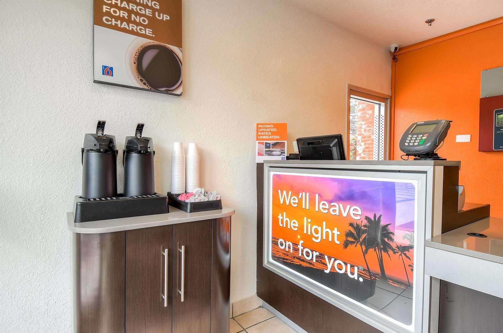 Motel 6-Arcadia, Ca - Los Angeles - Pasadena Area Экстерьер фото